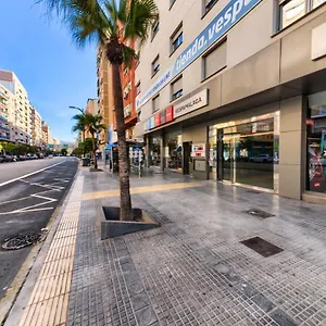 Holidays2malaga Salitre Cerca Estacion Ave & Fibra Wifi Appartement Málaga