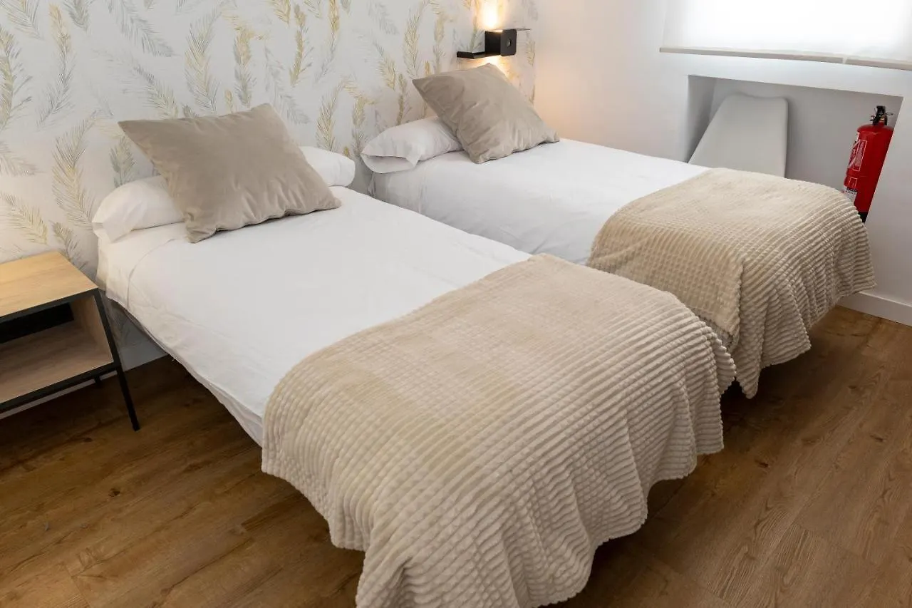 Apartamentos En Cordoba, Puente Romano Y Torre Calahorra Апартаменты