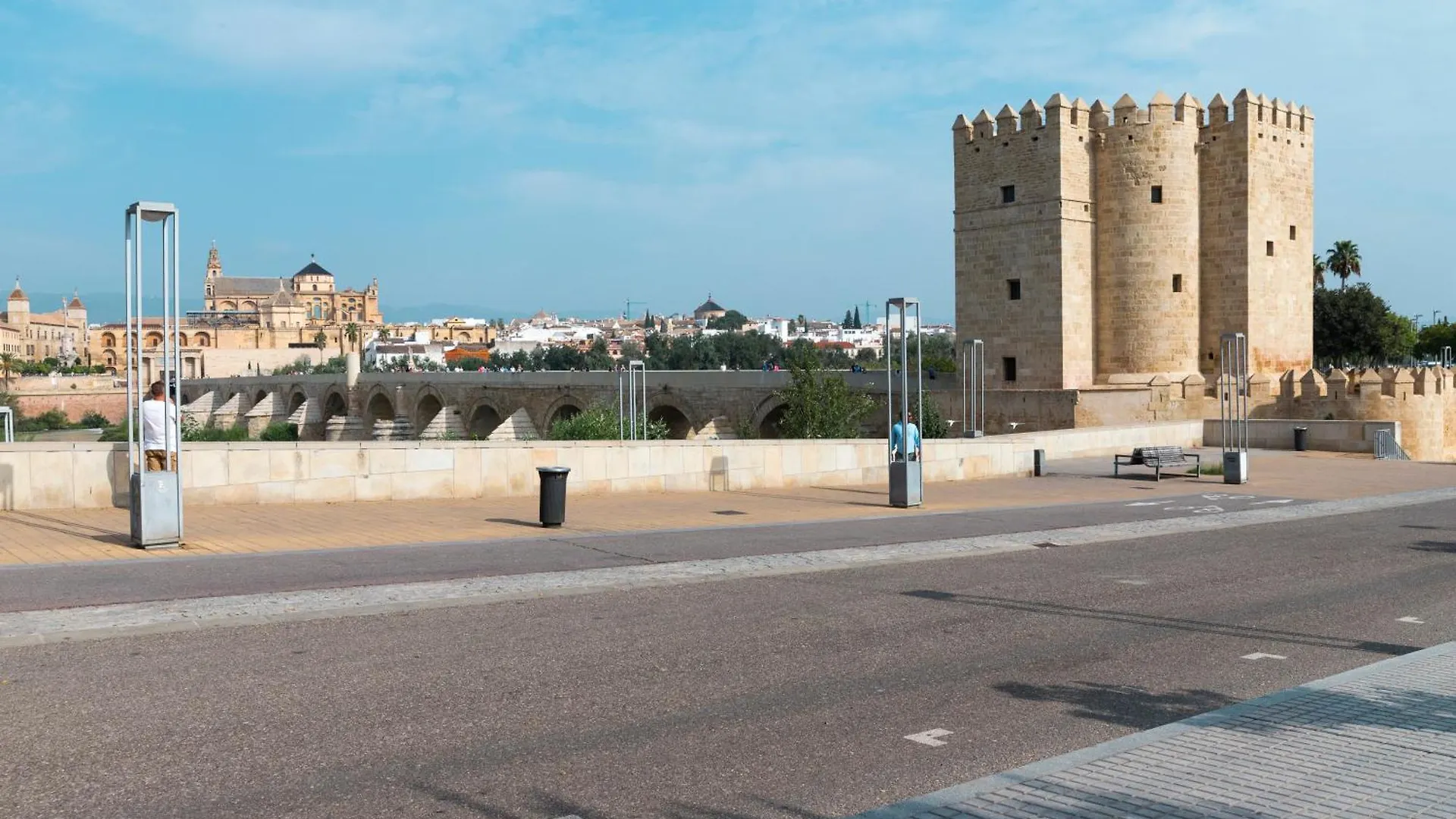 Apartamentos En Cordoba, Puente Romano Y Torre Calahorra Апартаменты Кордова